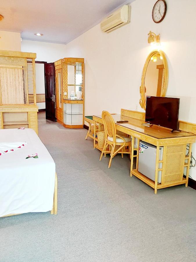 Green Ant Hotel Nha Trang Exterior photo